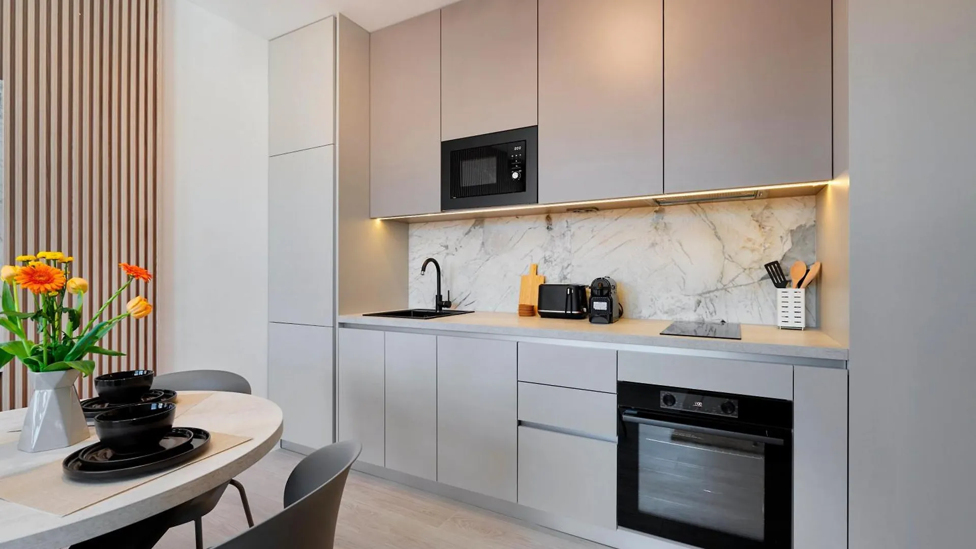 You & Me Pula With Garage Parking Appartement